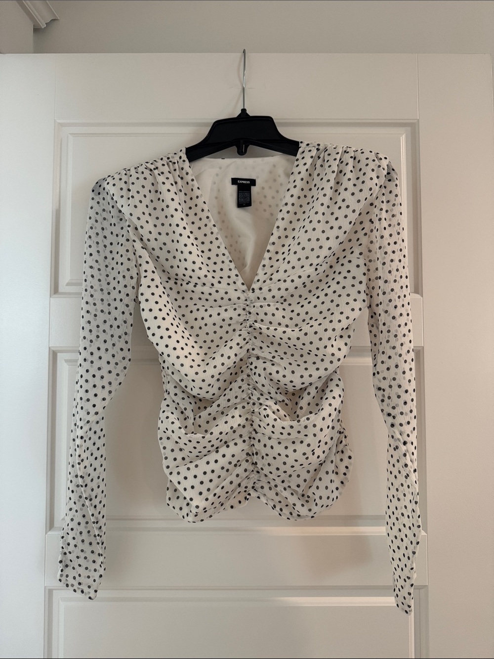 Express White Long-Sleeve Polka Dot Padded Shoulder Ruched V-Neck Blouse